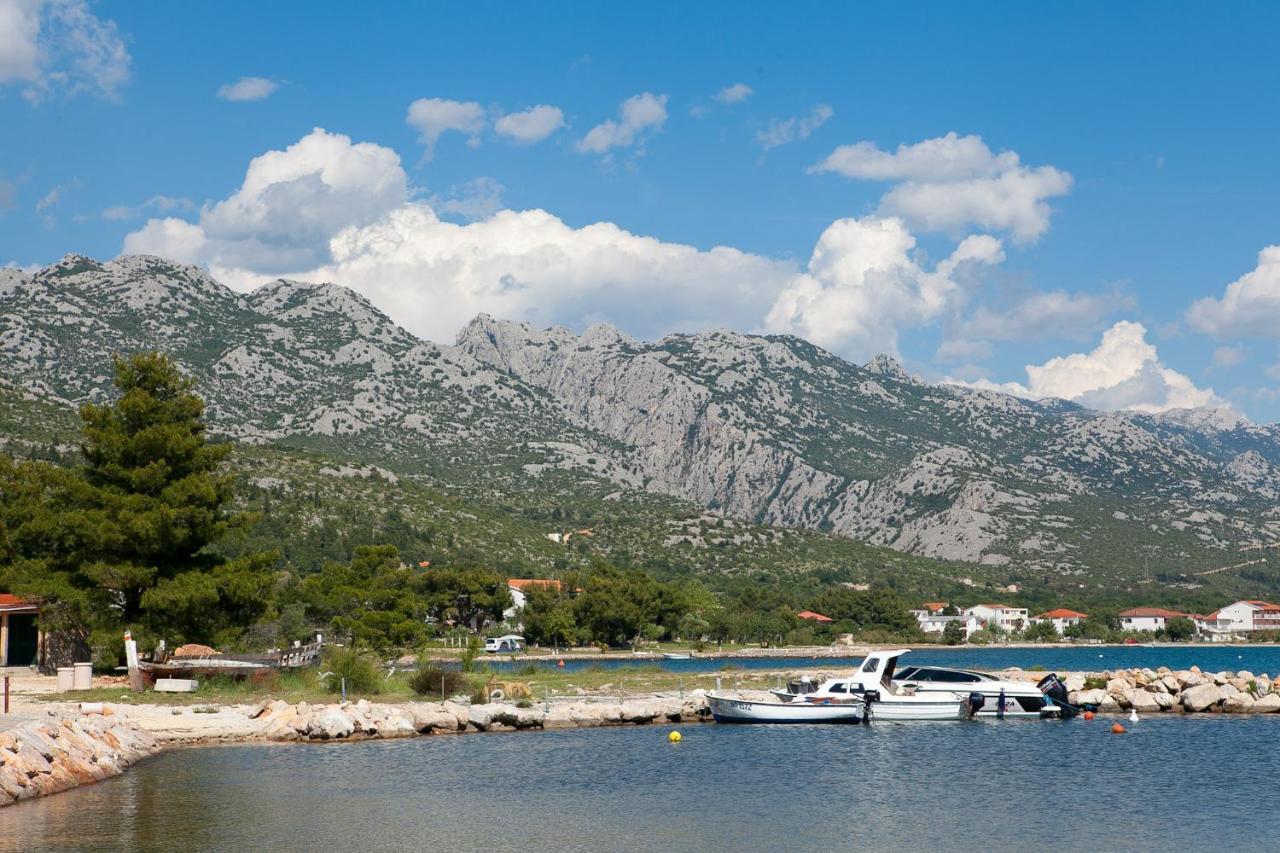 Apartmani Lea Starigrad Paklenica Ngoại thất bức ảnh
