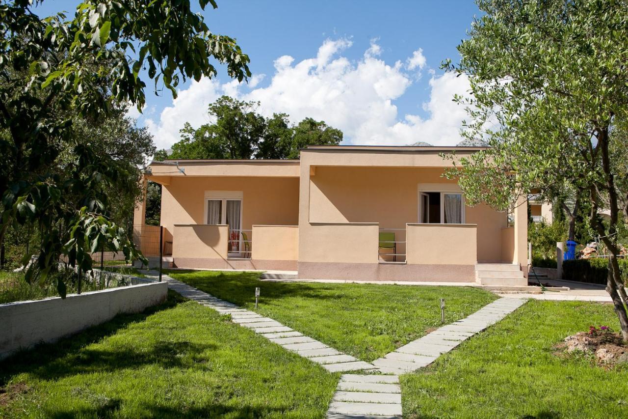 Apartmani Lea Starigrad Paklenica Ngoại thất bức ảnh